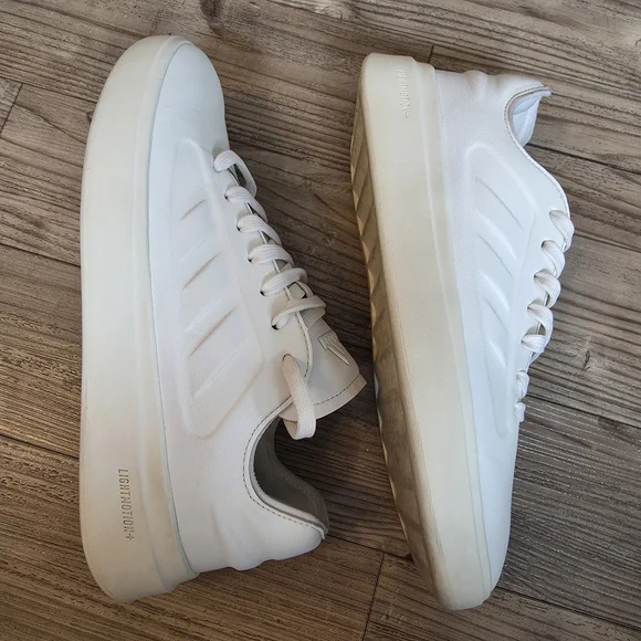 adidas ZNTASY Off White Sneaker - Picture 7 of 9